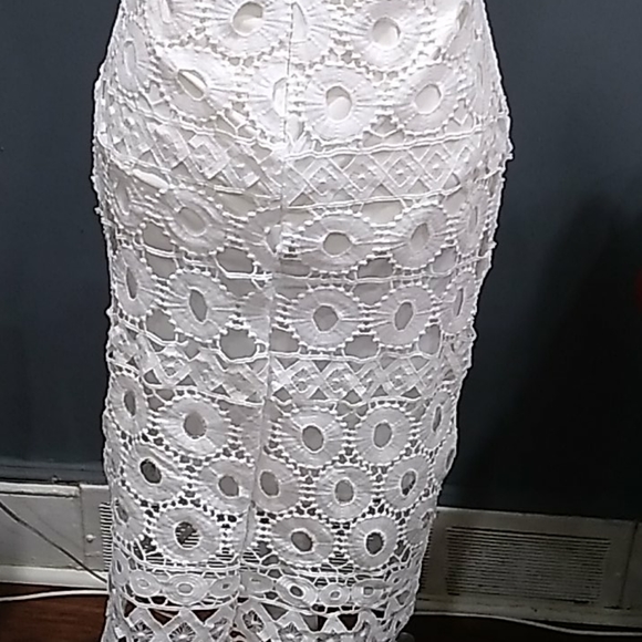 Taylor white lace dress size 2 - Picture 7 of 12
